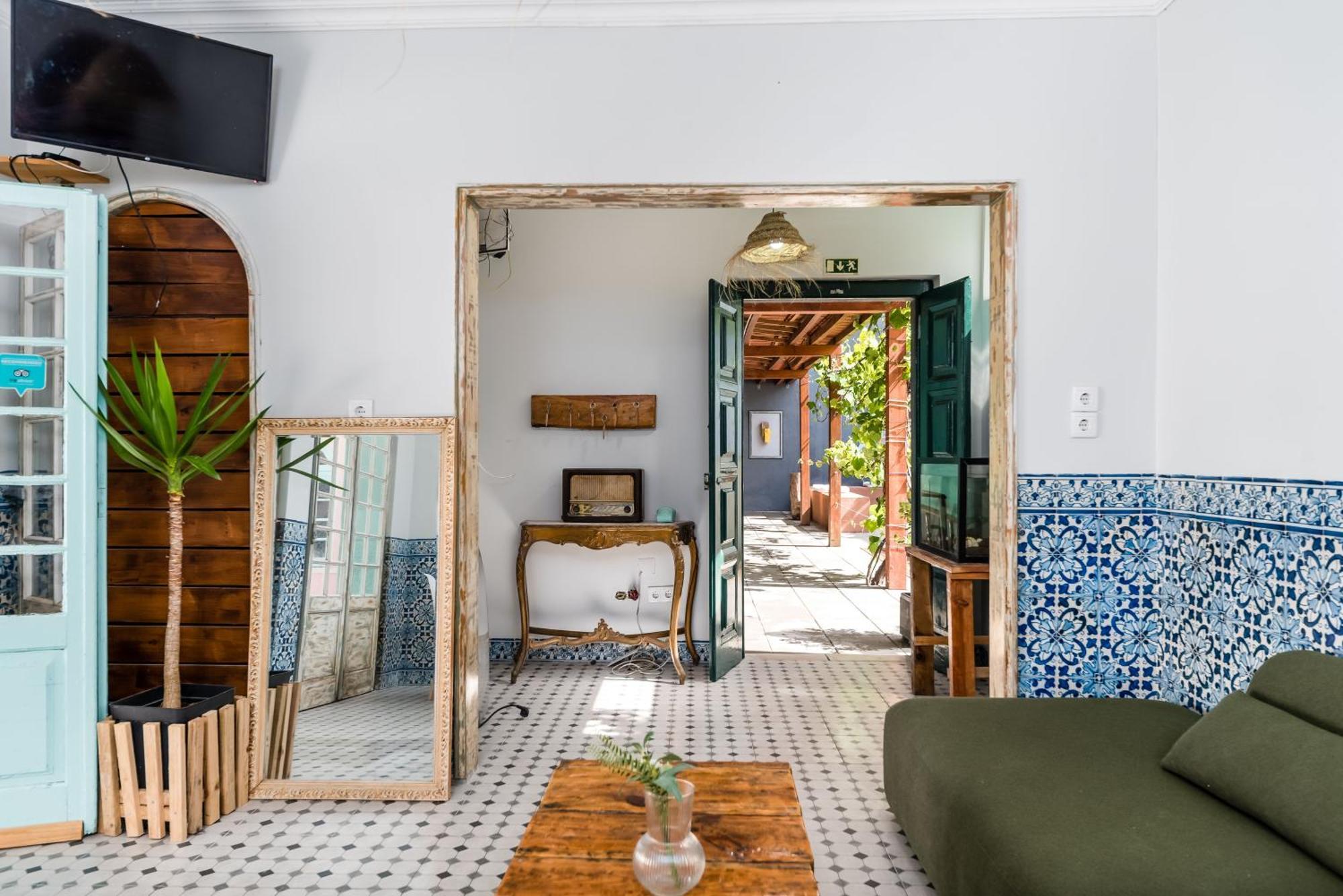 Kali Vice Surf Villa กอสตา ดา กาปาริกา ภายนอก รูปภาพ