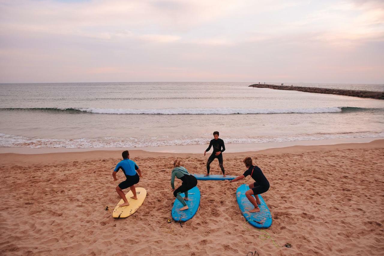 Kali Vice Surf Villa กอสตา ดา กาปาริกา ภายนอก รูปภาพ