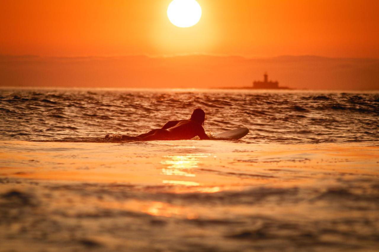 Kali Vice Surf Villa กอสตา ดา กาปาริกา ภายนอก รูปภาพ